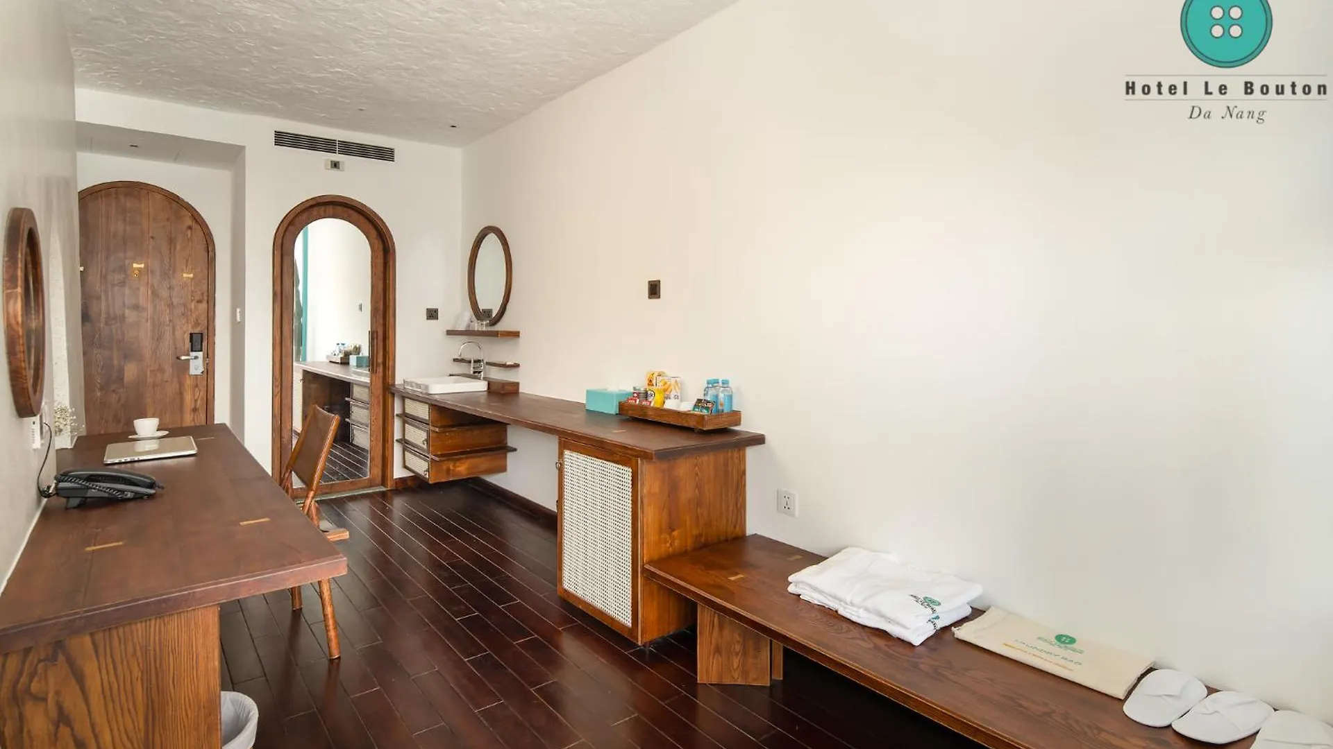 Hotel Le Bouton Đà Nẵng